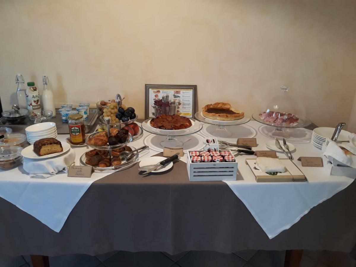 Relais Juliette Otel La Morra Dış mekan fotoğraf